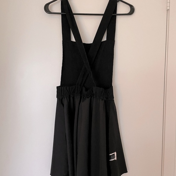 Black overall dress - Picture 3 of 3